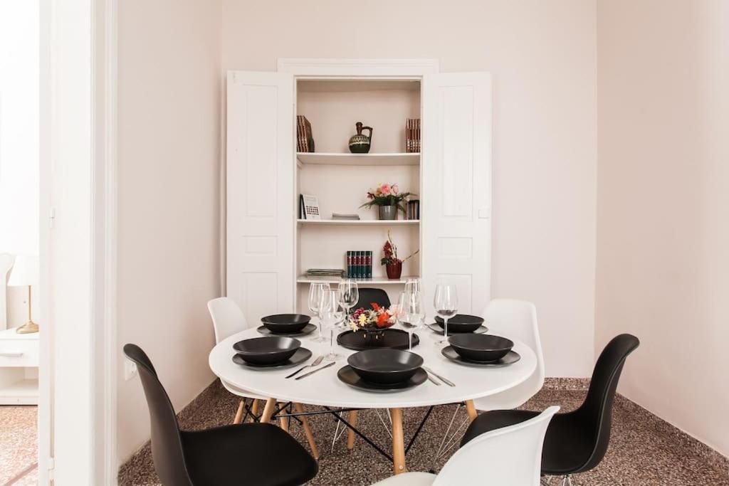 Splendid Full 5Bdr/3Bath/2Kitchens Mansion In Ath Apartment Athens Exterior photo